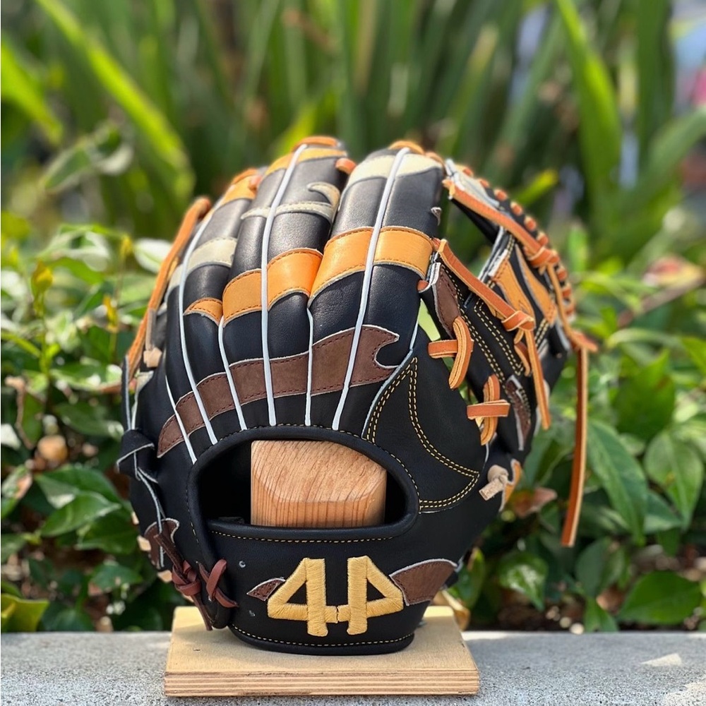 Wilson gloves